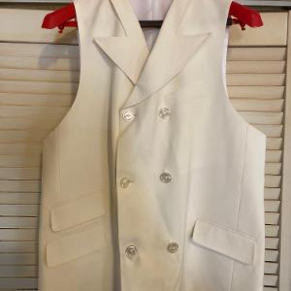 Tiglio Rosso Coat and Vest - Picture 2 of 7